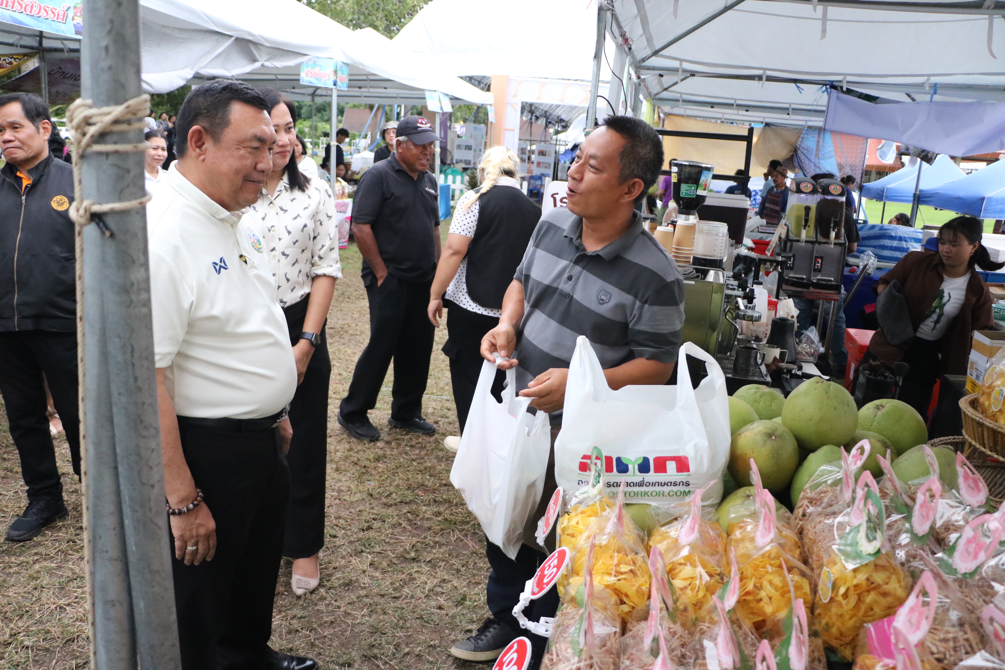 title - เลขาธิการ ส.ป.ก. เตรียมความพร้อมพิธีเปิดงาน 